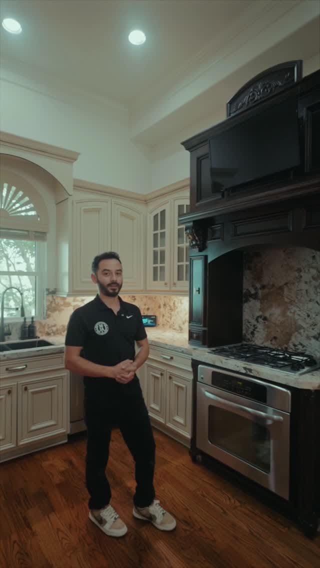 Post 5 by Brayan Sosa on Instagram (video)
