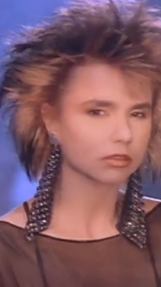 Post 6 by Patty Smyth on Instagram (video)