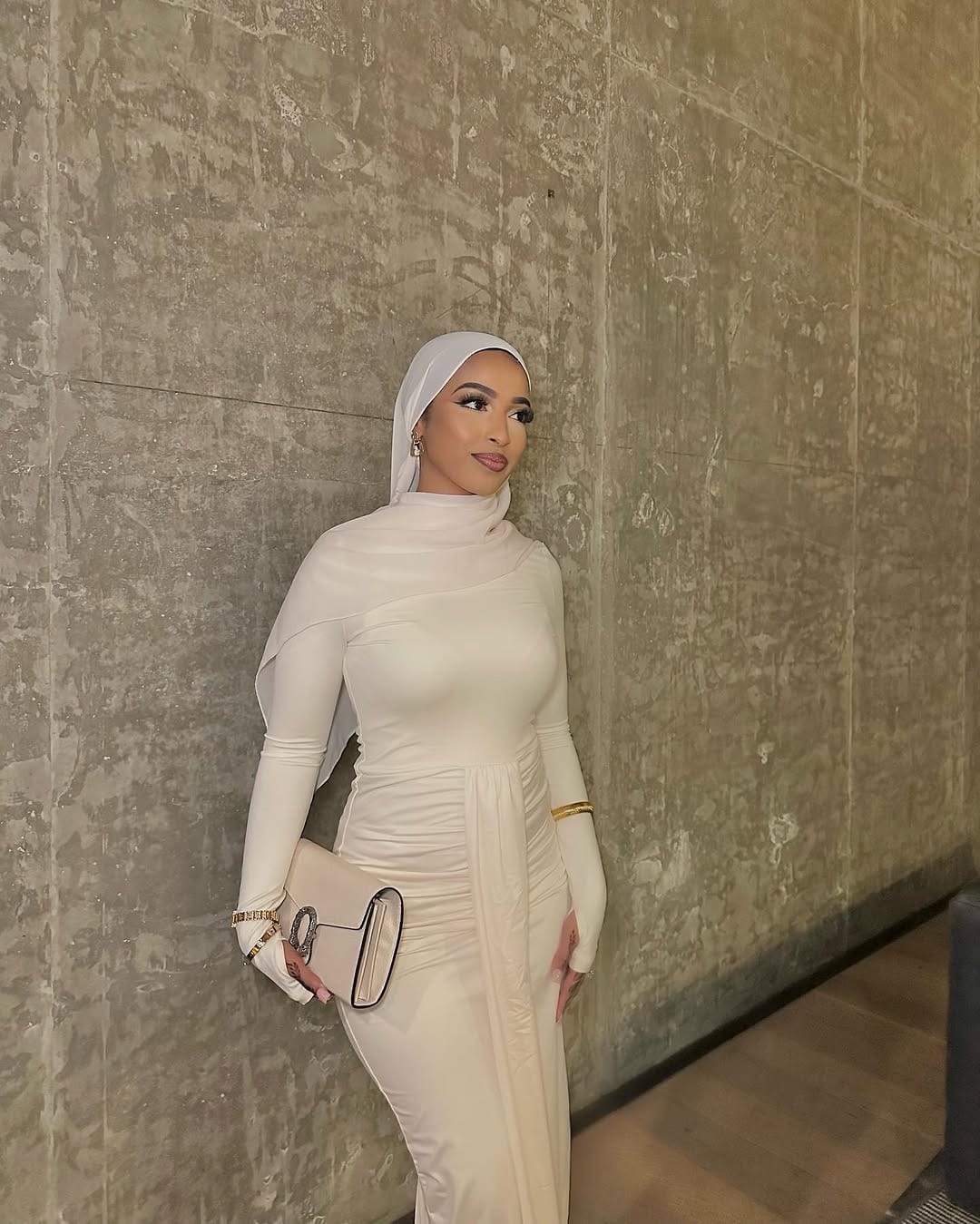 Post 9 by Aisha on Instagram (carousel)