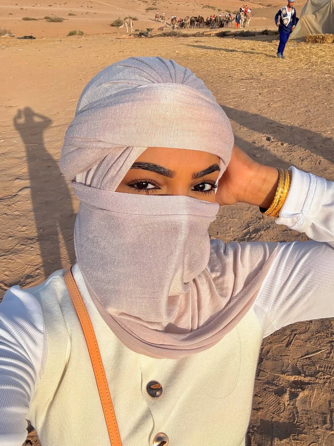 Post 6 by Aisha on Instagram (carousel)