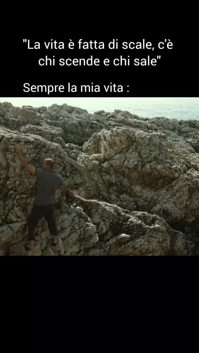 Post 9 by Aldo Giovanni e Giacomo on Instagram (video)