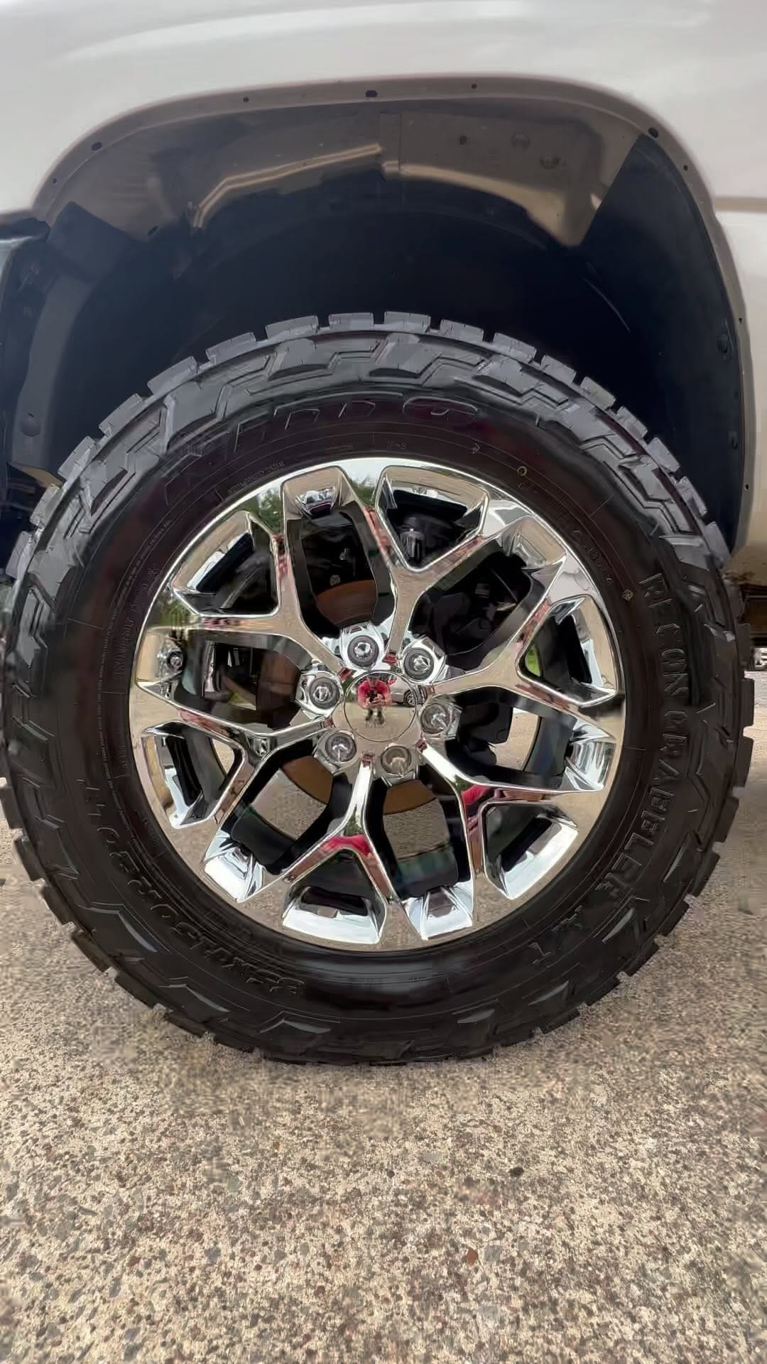 Post 9 by Caliber Detailing on Instagram (video)