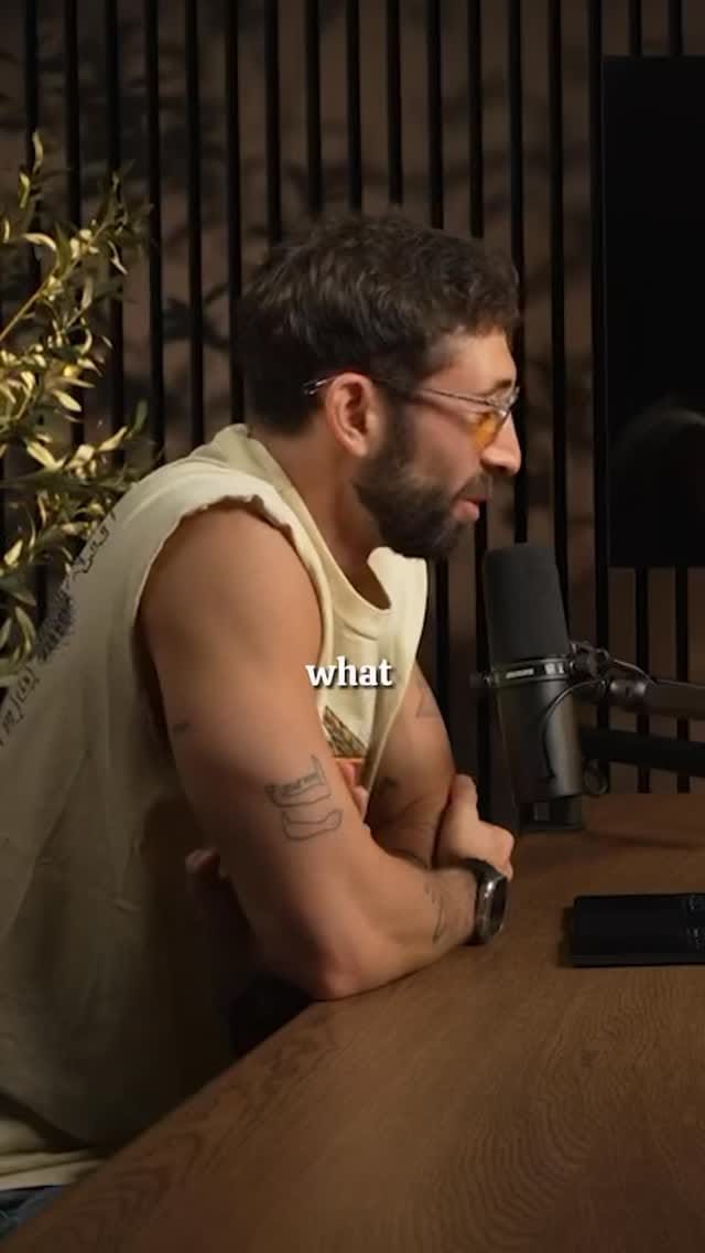 Post 3 by Darnell Davis on Instagram (video)
