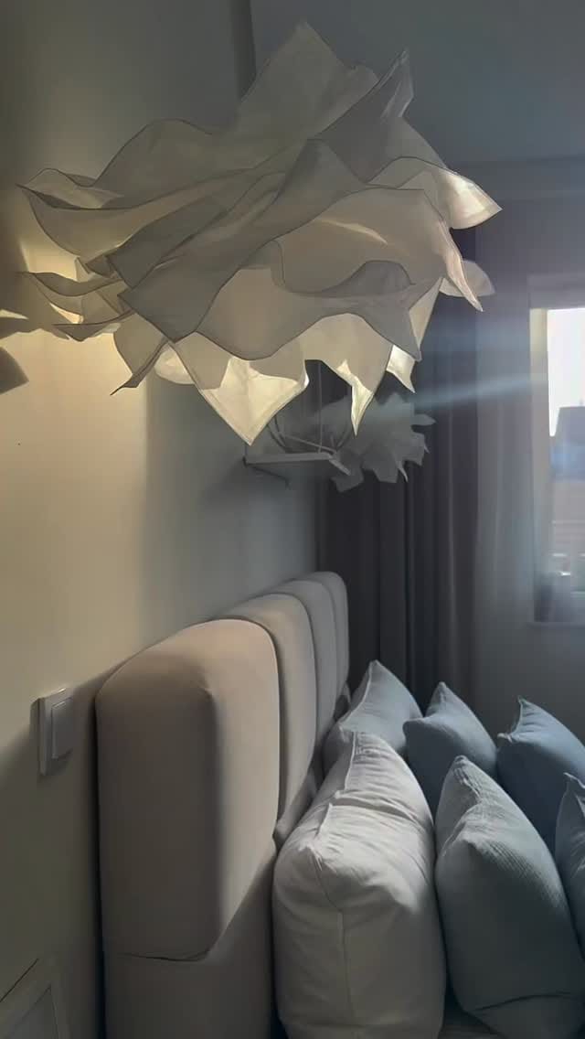 Post 4 by Kassandra Clayton on Instagram (video)