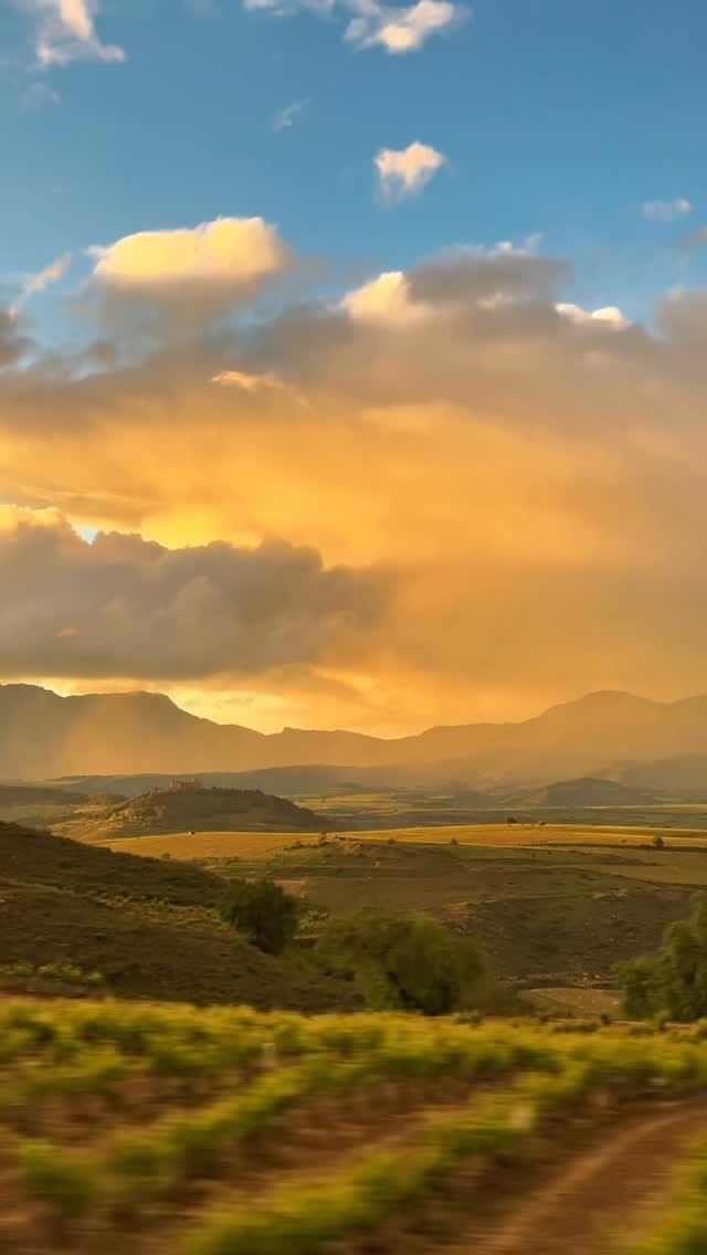 Post 6 by The Smiths | American Family In Spain on Instagram (video)