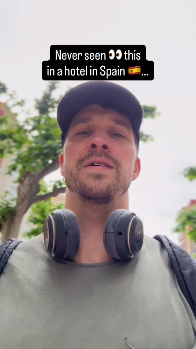 Post 4 by The Smiths | American Family In Spain on Instagram (video)