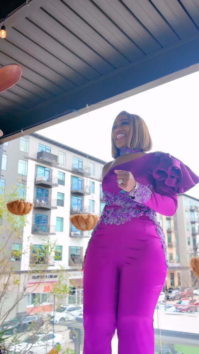 Post 2 by Devereaux Jo’Leigh Events LLC on Instagram (video)