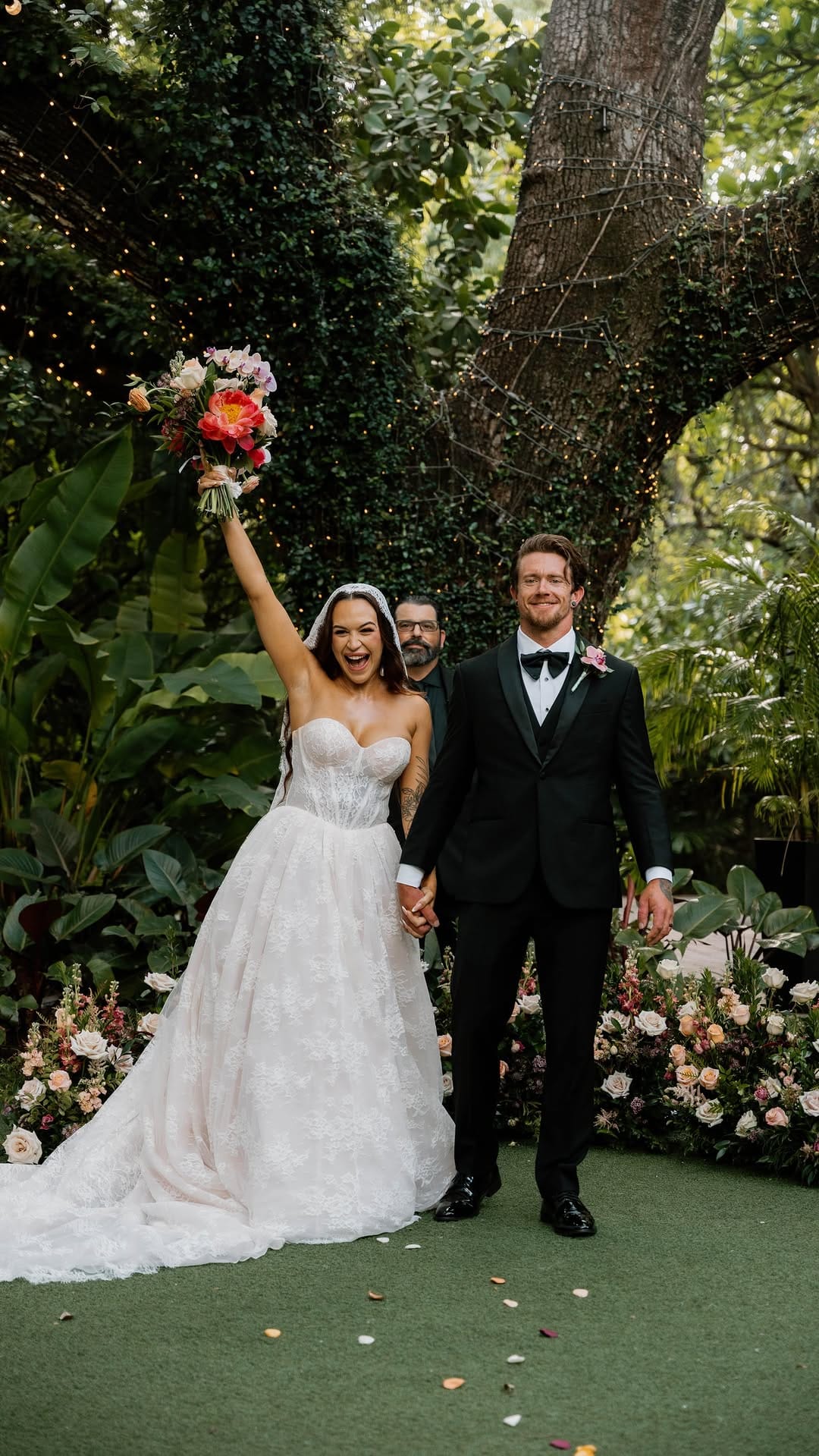 Post 6 by Miami Wedding Planner on Instagram (video)