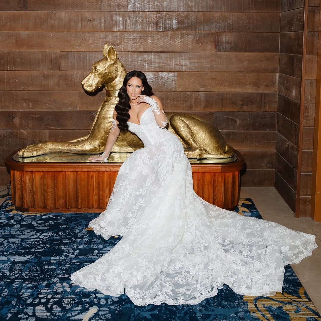 Post 2 by Miami Wedding Planner on Instagram (image)