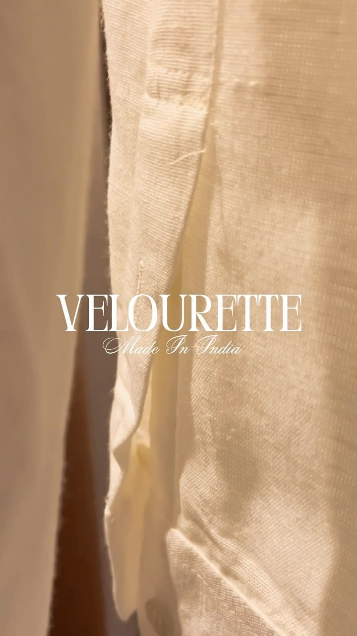Post 10 by Velourette on Instagram (video)