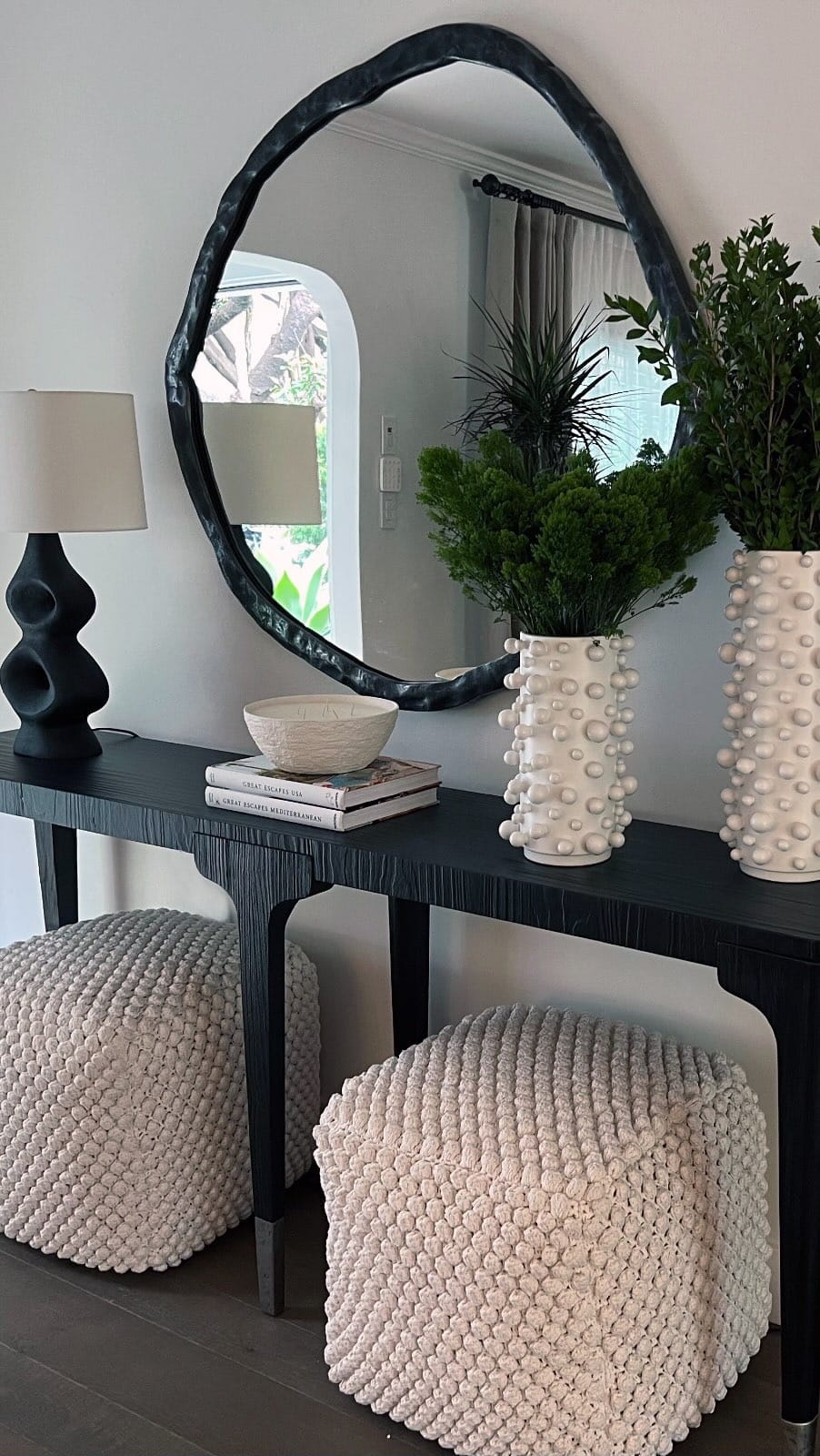 Post 10 by ICONIC DESIGN on Instagram (video)