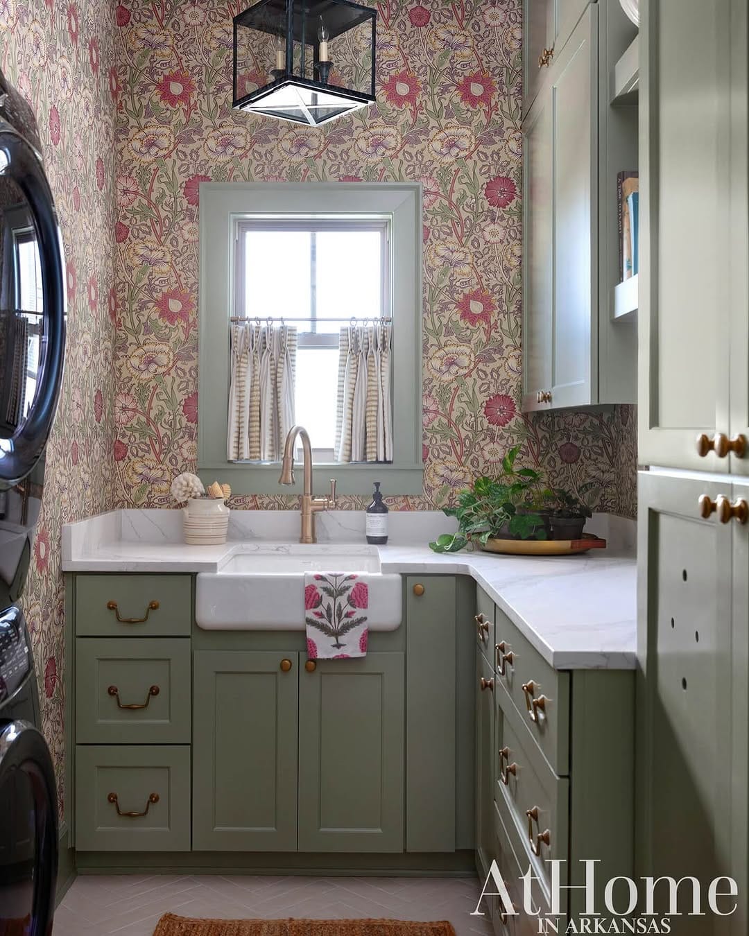Post 3 by HarperHoweyInteriors on Instagram (carousel)