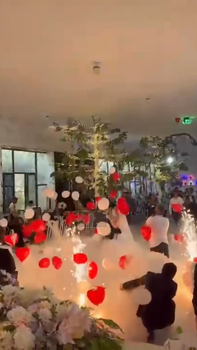 Post 2 by Lazer Show Partlayan Şarlar on Instagram (video)