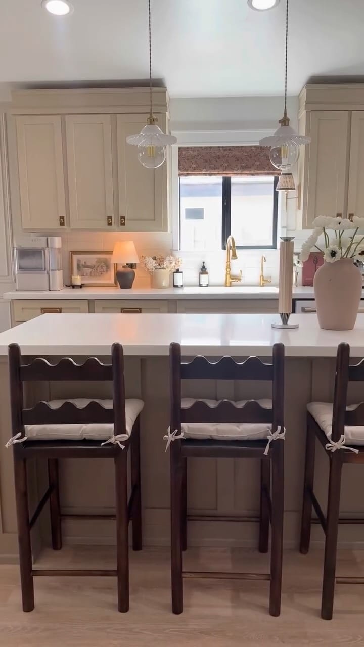 Post 4 by ourhomeinarizona on Instagram (video)