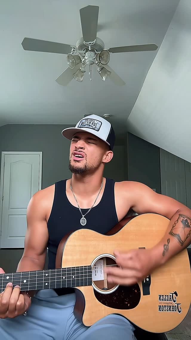 Post 3 by Jaelen Johnston on Instagram (video)