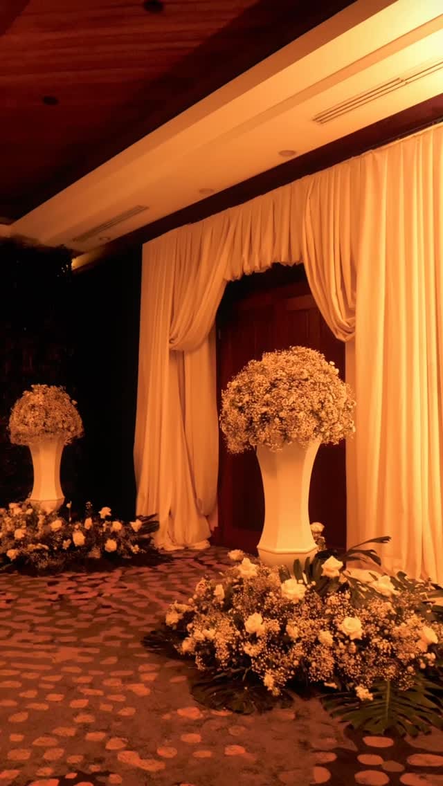 Post 9 by Cuthbert Moncada on Instagram (video)