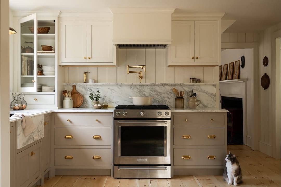 Post 8 by Kati Finneran | Kitchens & Interiors on Instagram (carousel)