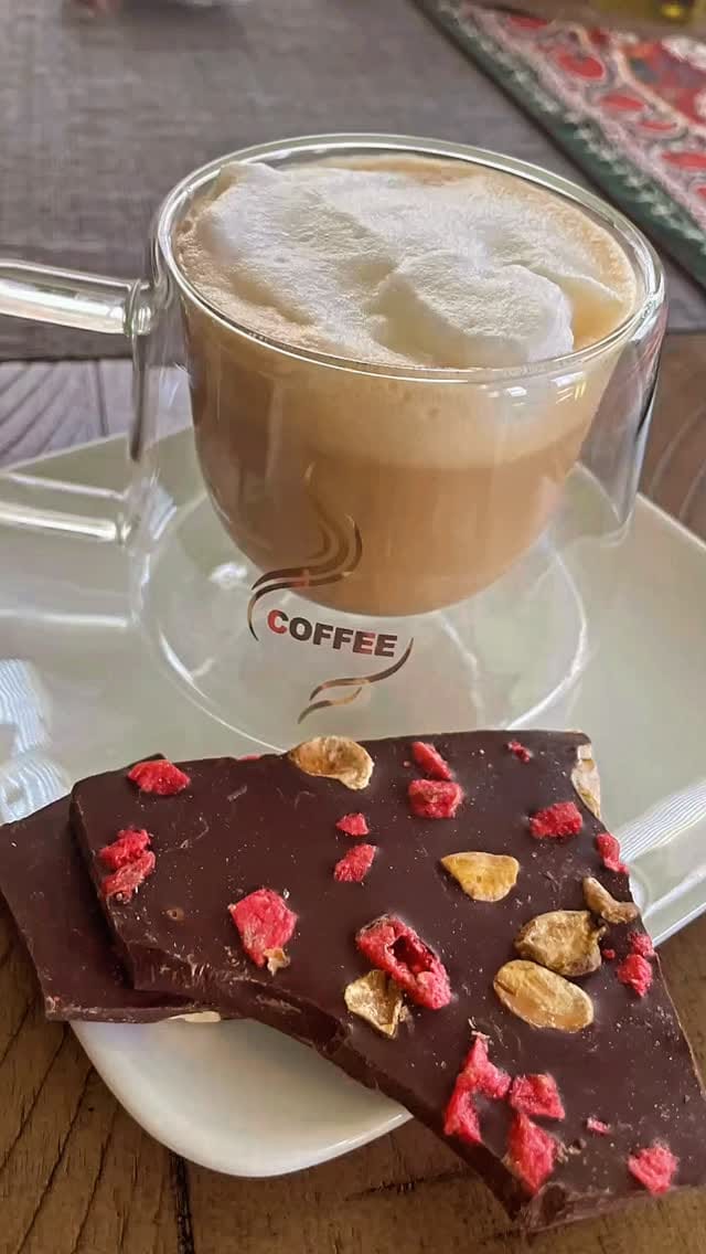 Post 10 by Shahroo Khawar on Instagram (video)