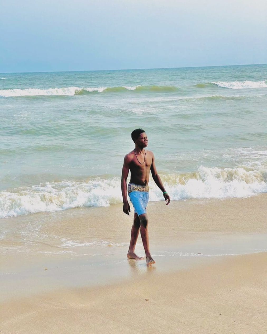 Post 4 by Obed Hilson on Instagram (image)