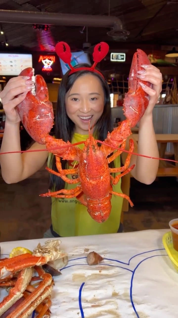 Post 10 by Tina Las Vegas Foodie on Instagram (video)