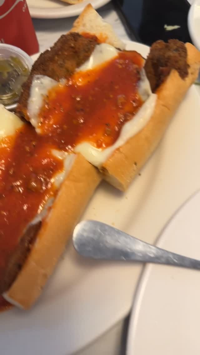 Post 5 by Elise •foodie on Instagram (video)
