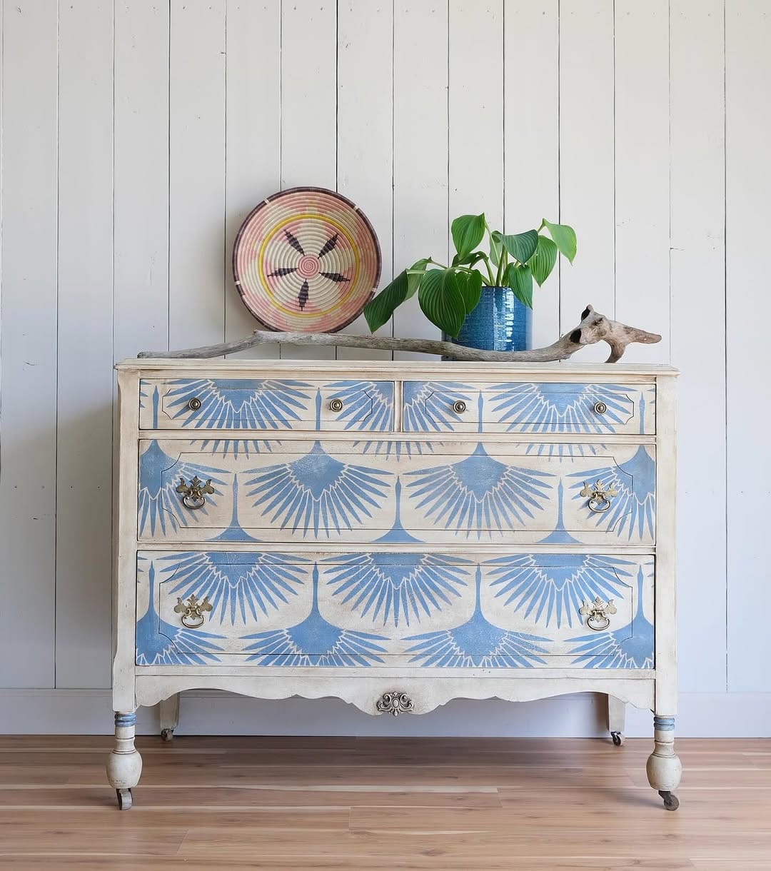 Post 10 by Tami Selph | Furniture on Instagram (image)