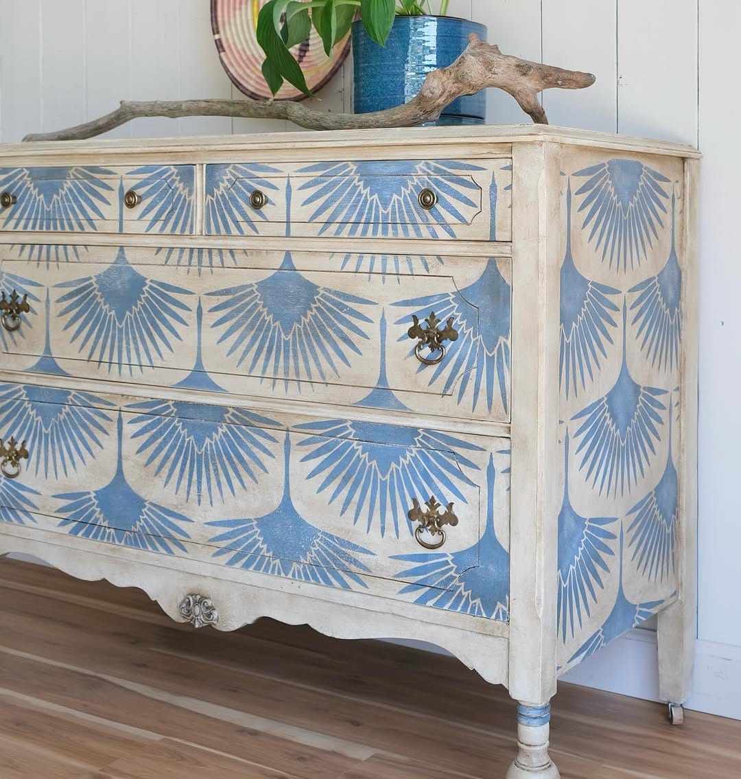 Post 9 by Tami Selph | Furniture on Instagram (image)