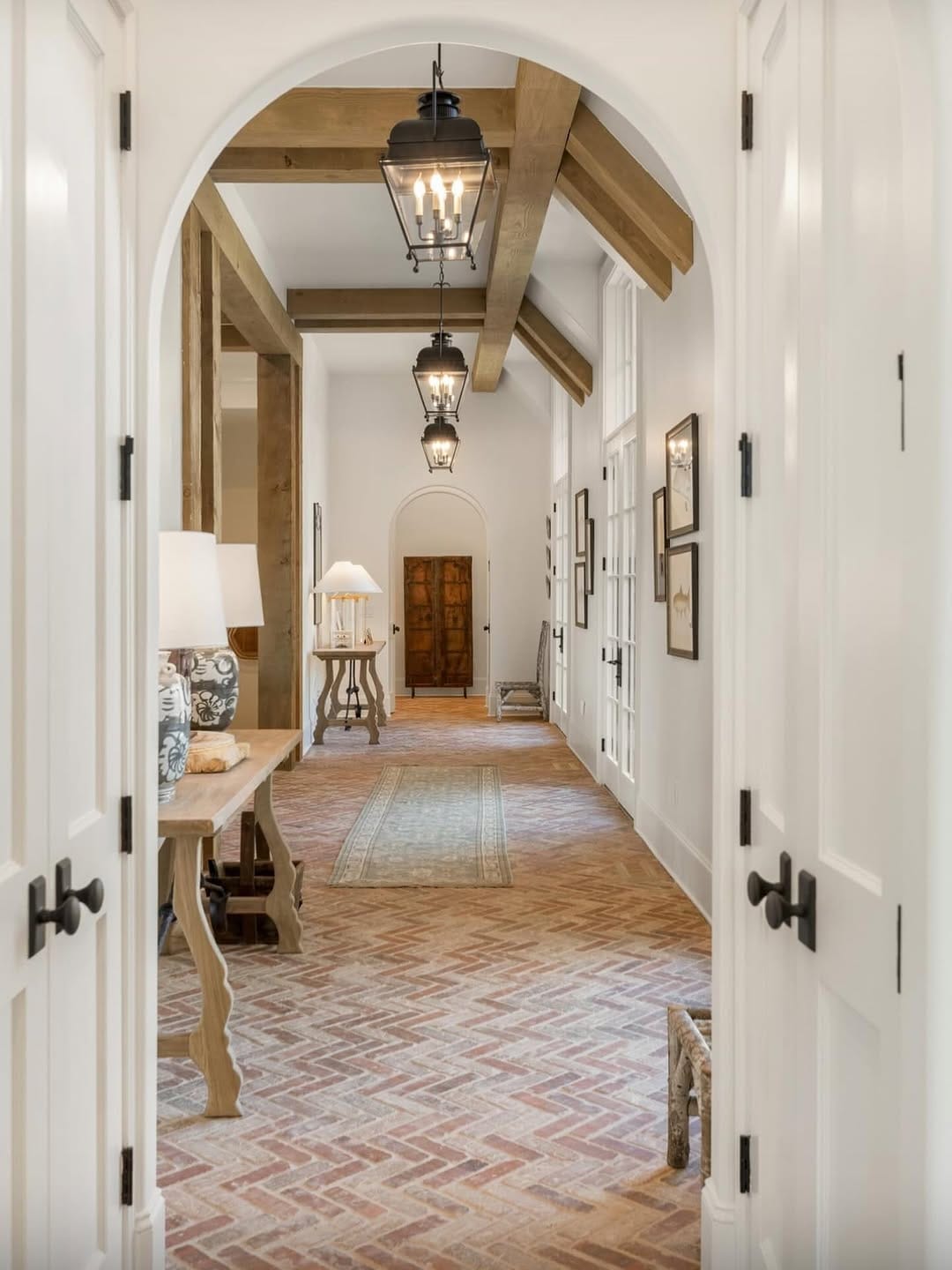 Post 10 by Kristin Wadsworth Design on Instagram (image)