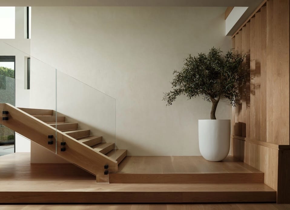 Post 7 by DW Studio on Instagram (carousel)