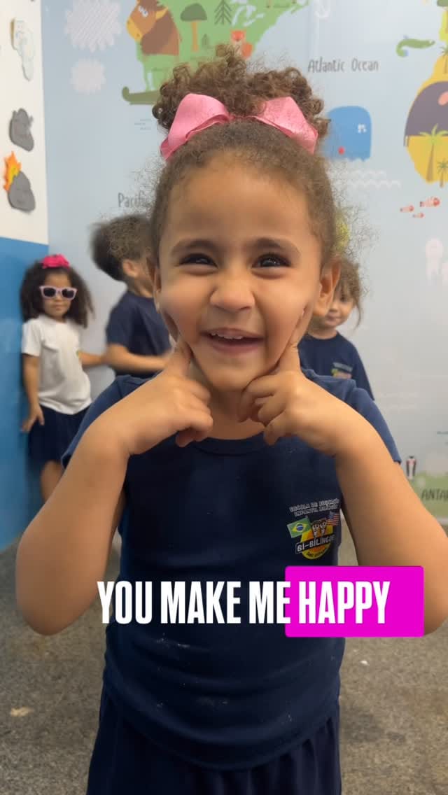 Post 5 by Escola Bi-Bilíngue on Instagram (video)