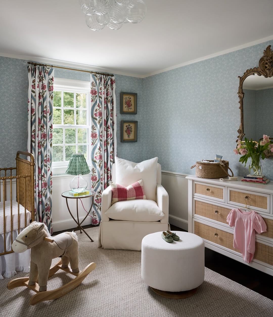Post 10 by Hunter Hill Interiors on Instagram (carousel)