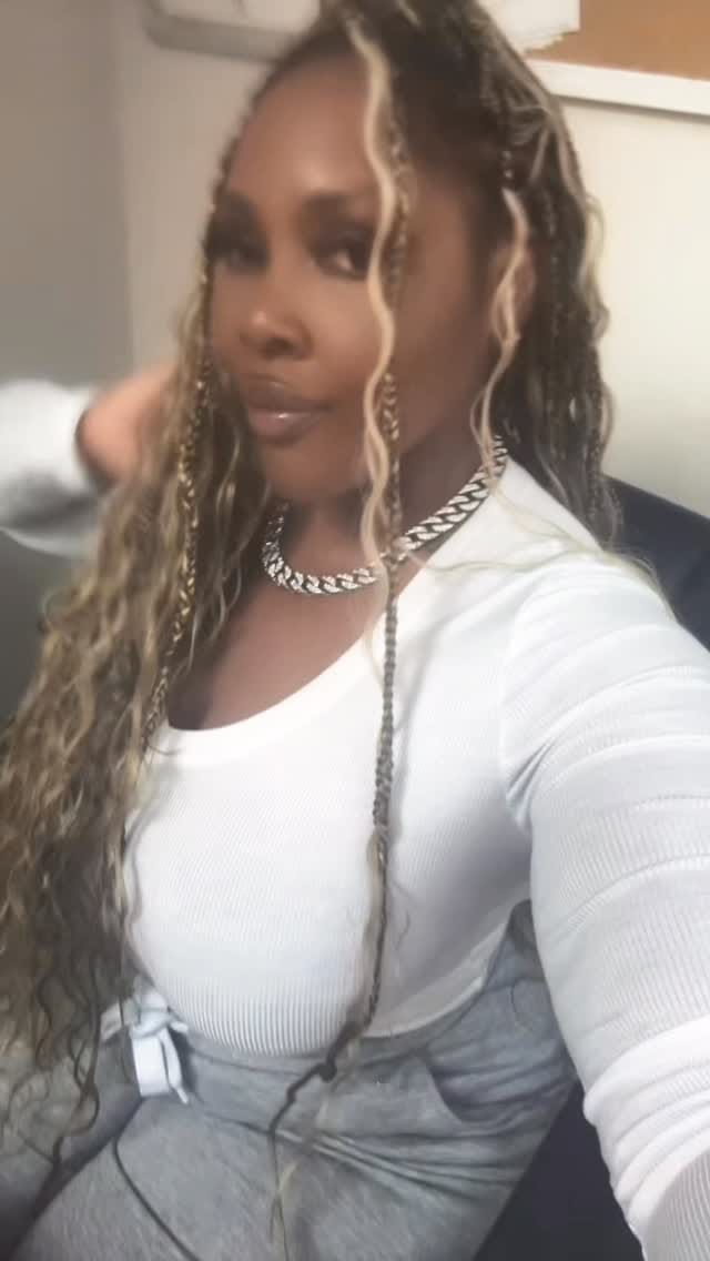 Post 2 by @the_karen_marie on Instagram (video)