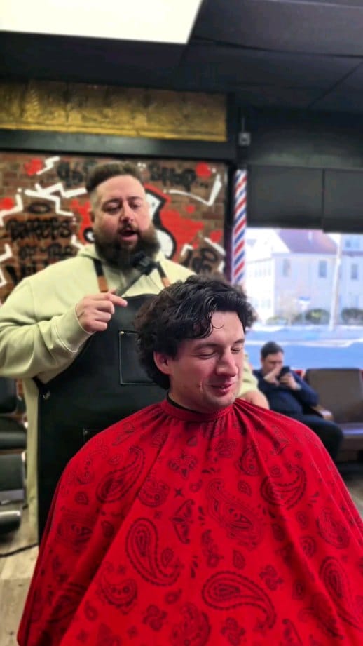 Post 9 by Jim Andrews on Instagram (video)