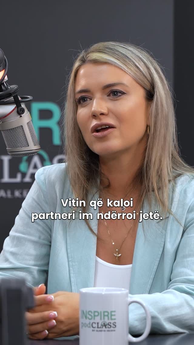 Post 10 by Aurora Buba on Instagram (video)