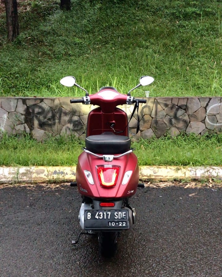 Post 2 by Botiko Vespa on Instagram (video)