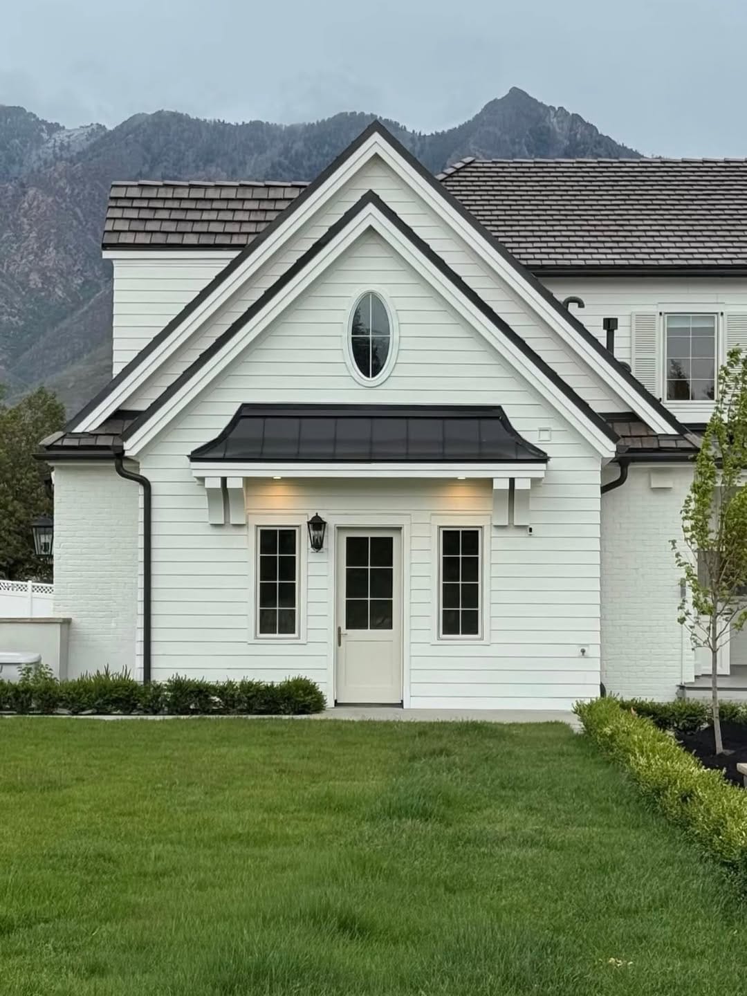 Post 4 by Lauren Oviatt | Interior Designer on Instagram (image)