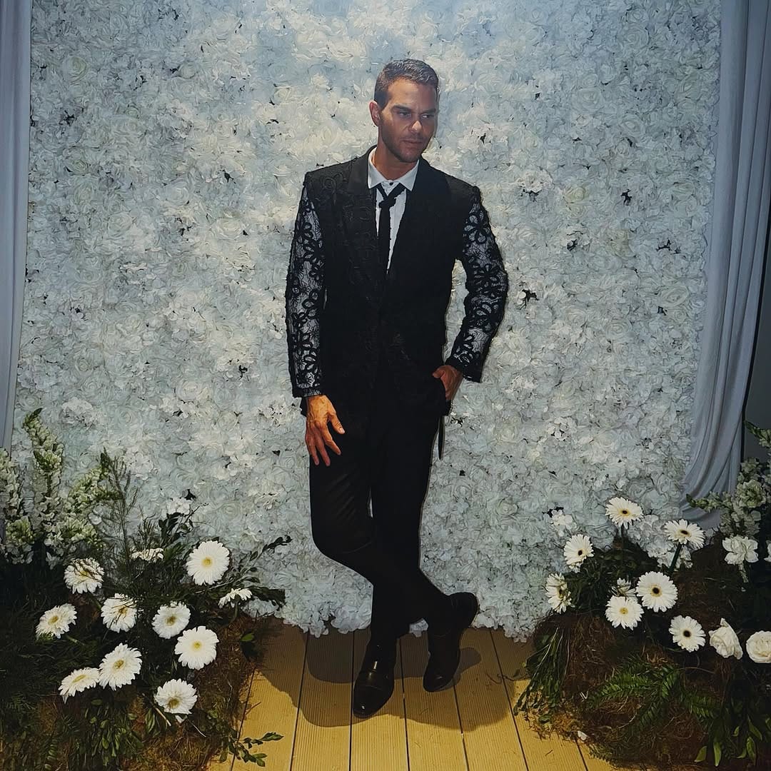 Post 1 by Troy Michael Smith on Instagram (image)