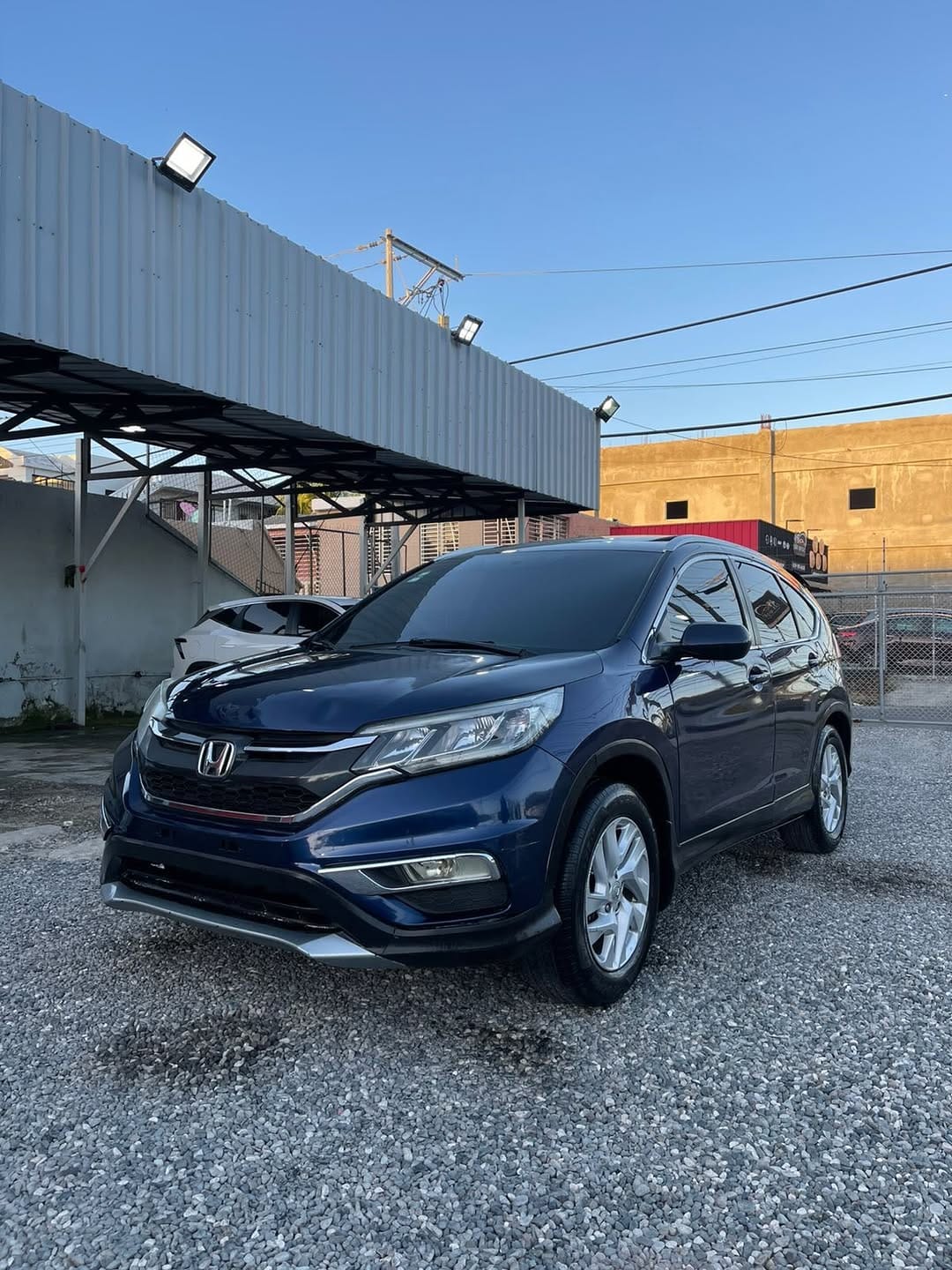 Post 10 by Cristopher Pérez  | vehiculos RD | Autos | Dealer on Instagram (carousel)