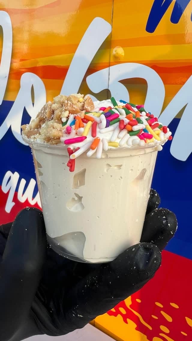 Post 8 by Lechona Truck Miami - Lechona Colombiana on Instagram (video)