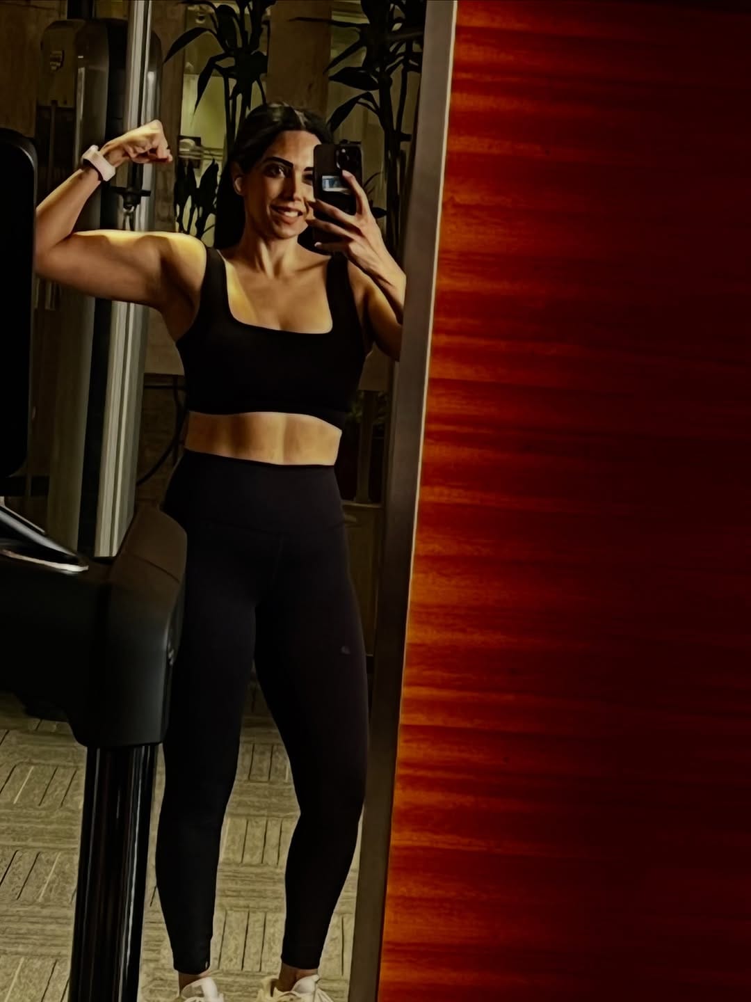 Post 9 by Sahiba B. | MS Nutrition Sc. on Instagram (carousel)