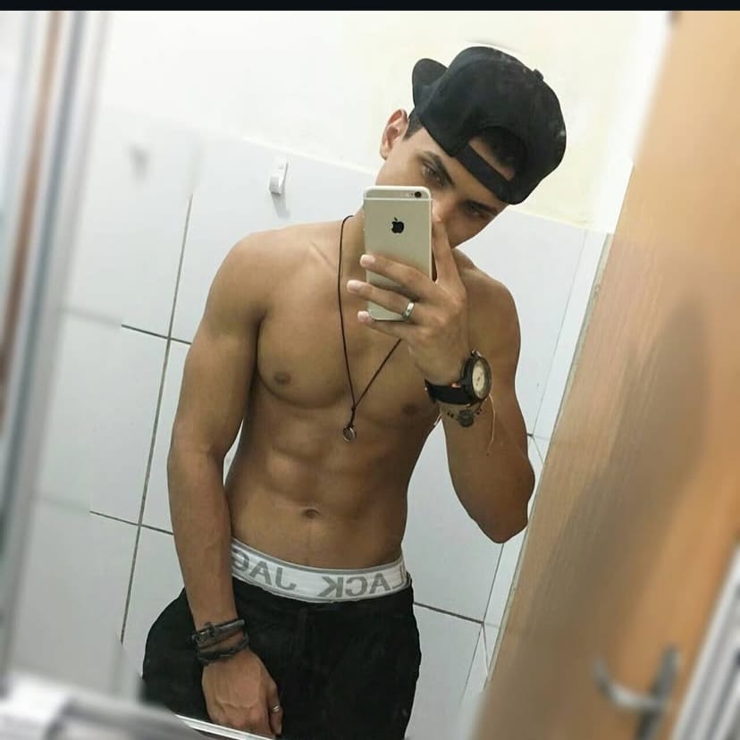 Post 3 by H e n r i q u e 🇧🇷 on Instagram (carousel)
