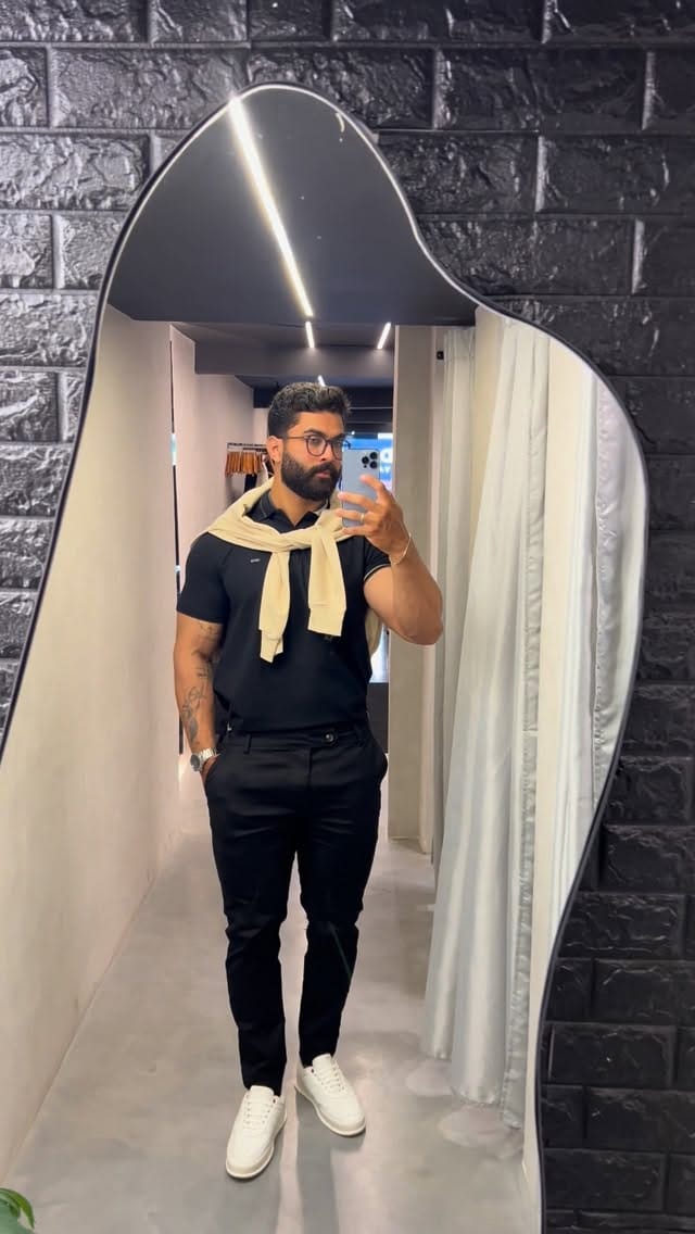 Post 6 by H e n r i q u e 🇧🇷 on Instagram (video)