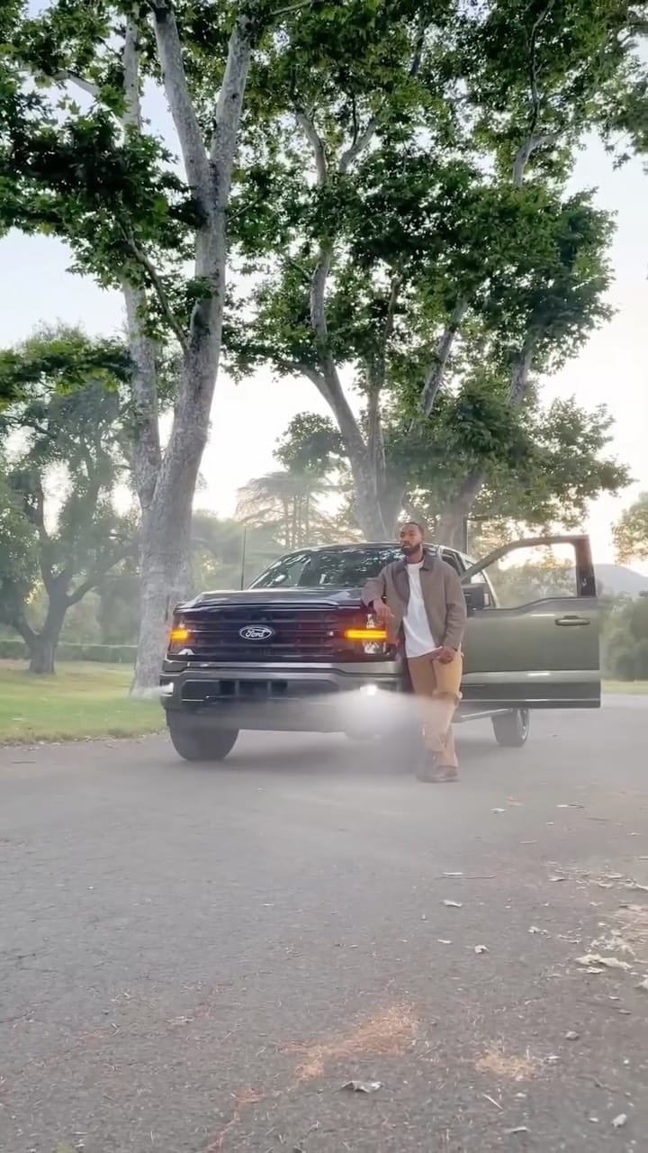 Post 10 by Tayveon Henry on Instagram (video)