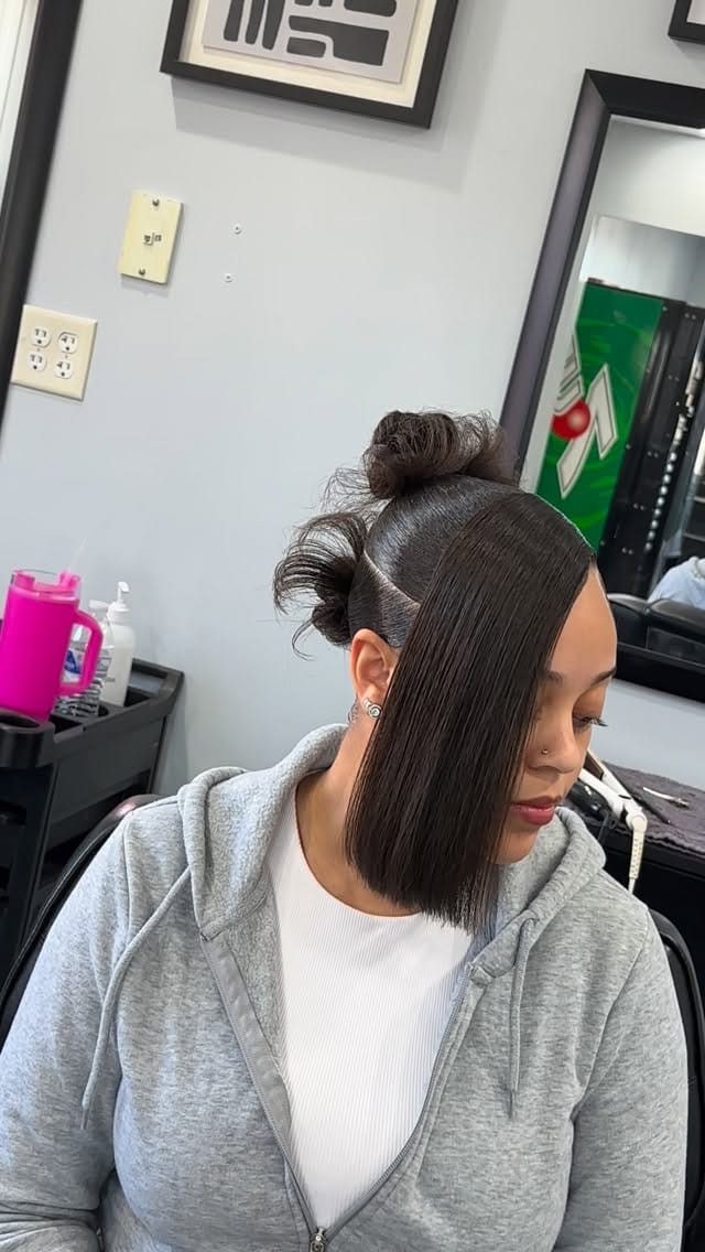 Post 5 by Nu Nu on Instagram (video)