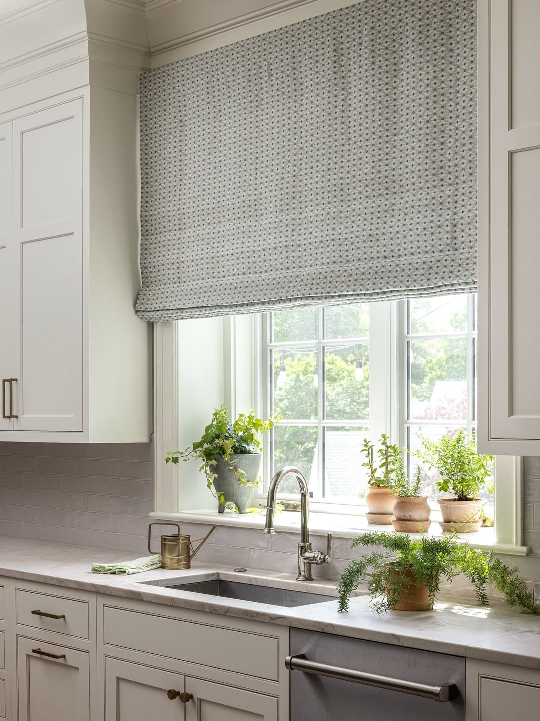 Post 8 by Molly Bruno Interiors on Instagram (image)