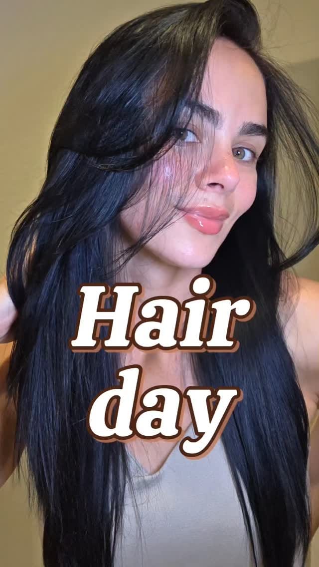 Post 9 by Karina Gonzalez on Instagram (video)