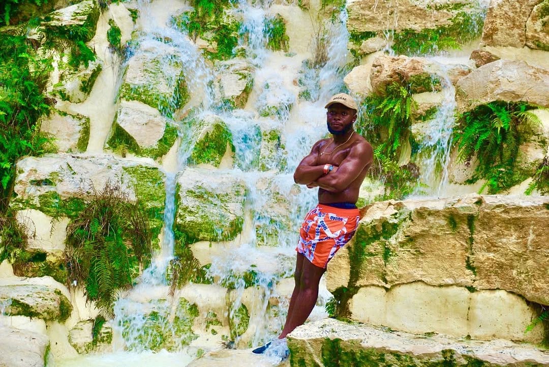 Post 3 by 𝑩𝒓𝒂𝒏𝒅𝒐𝒏 𝑪𝒂𝒎𝒑𝒃𝒆𝒍𝒍 on Instagram (image)
