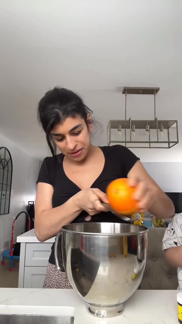 Post 8 by Aliki Petrakis | Toronto, Food/Recipes, Motherhood, & Lifestyle on Instagram (video)