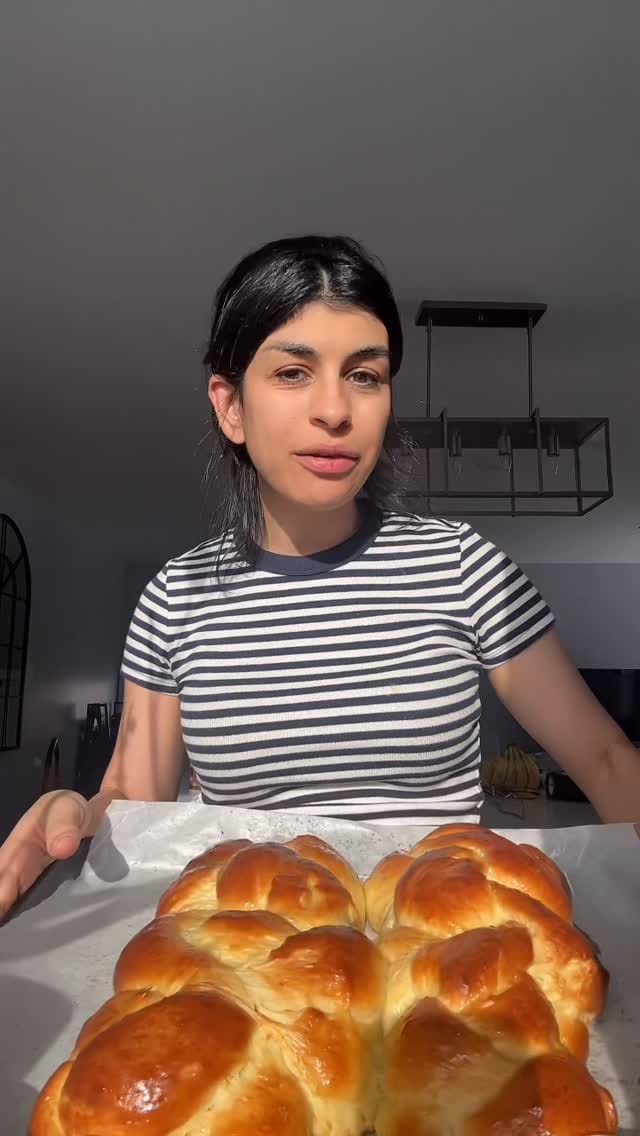 Post 9 by Aliki Petrakis | Toronto, Food/Recipes, Motherhood, & Lifestyle on Instagram (video)