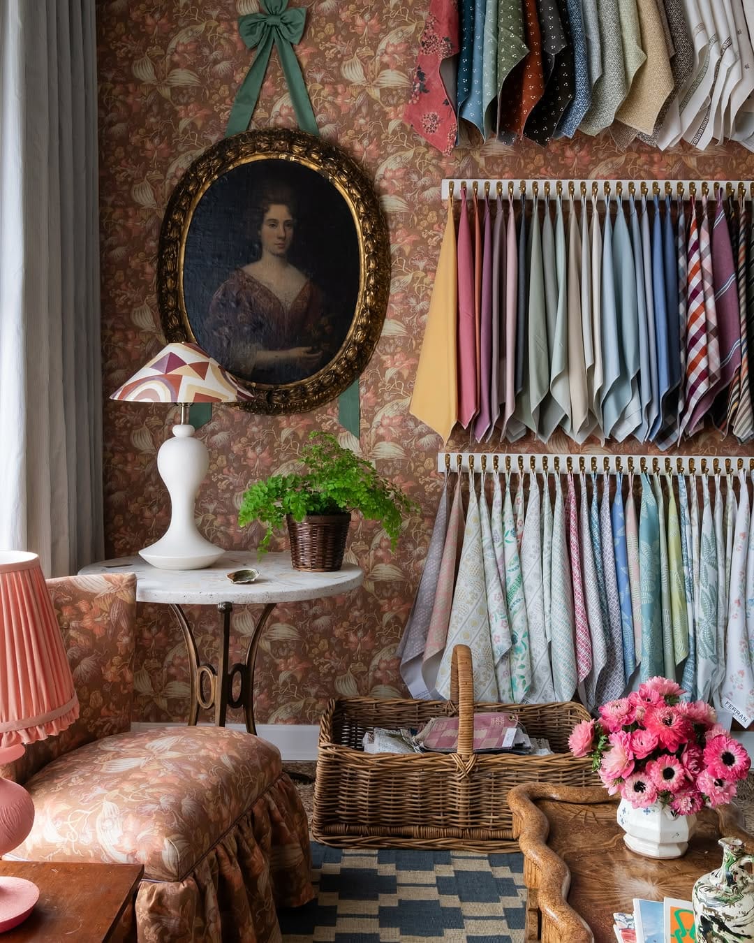 Post 10 by Amanda Khouri Interiors on Instagram (carousel)